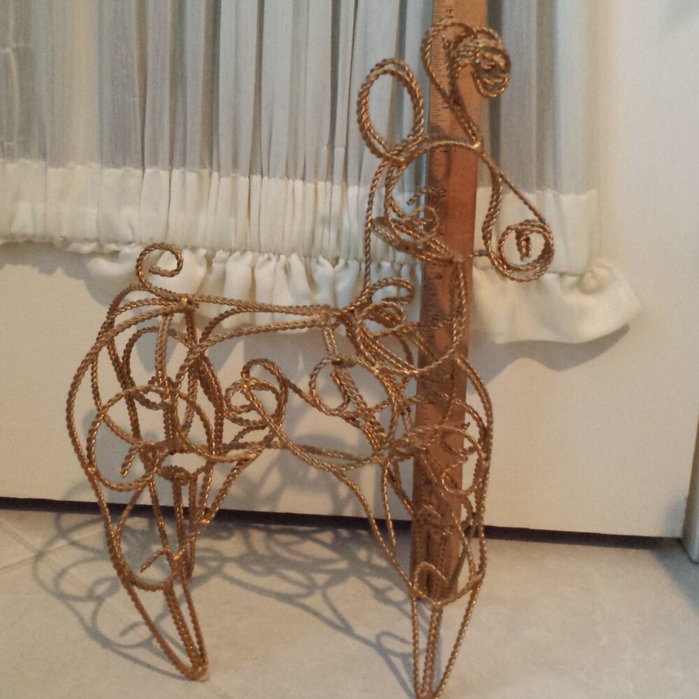 2 Gold Braided Wrought Iron Indoor Deer - Picture 10 of 16